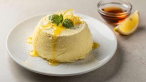 Mousse al limone vellutata e fresca: pronta in pochi passaggi e da gustare ben fredda